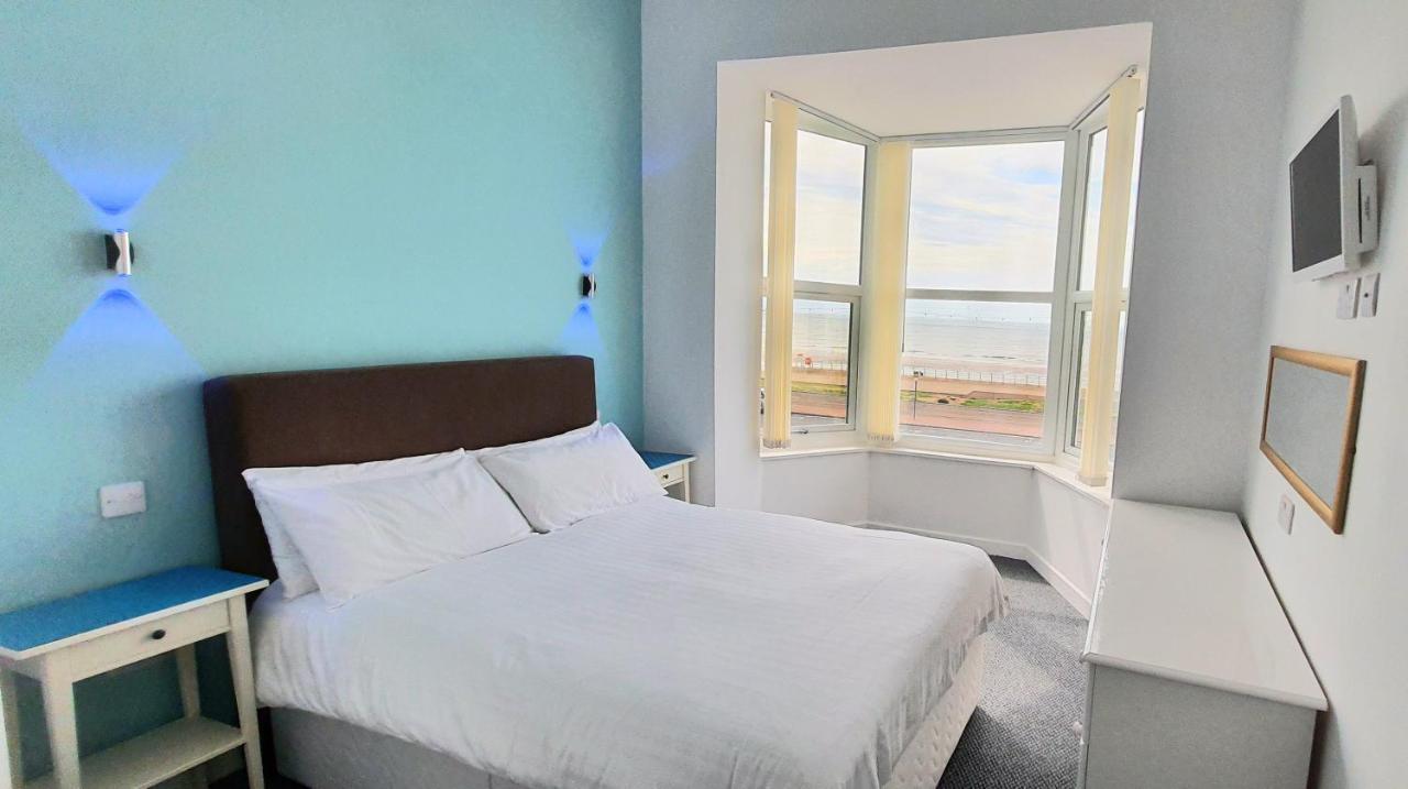Charlton Aparthotel Blackpool Bagian luar foto